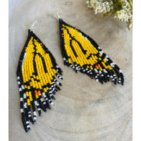 Butterfly pattern Yellow beaded earring - Kuoli